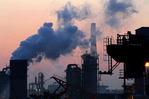 发改委：工业企业排放污水实行高污染高收费 低污染低收费